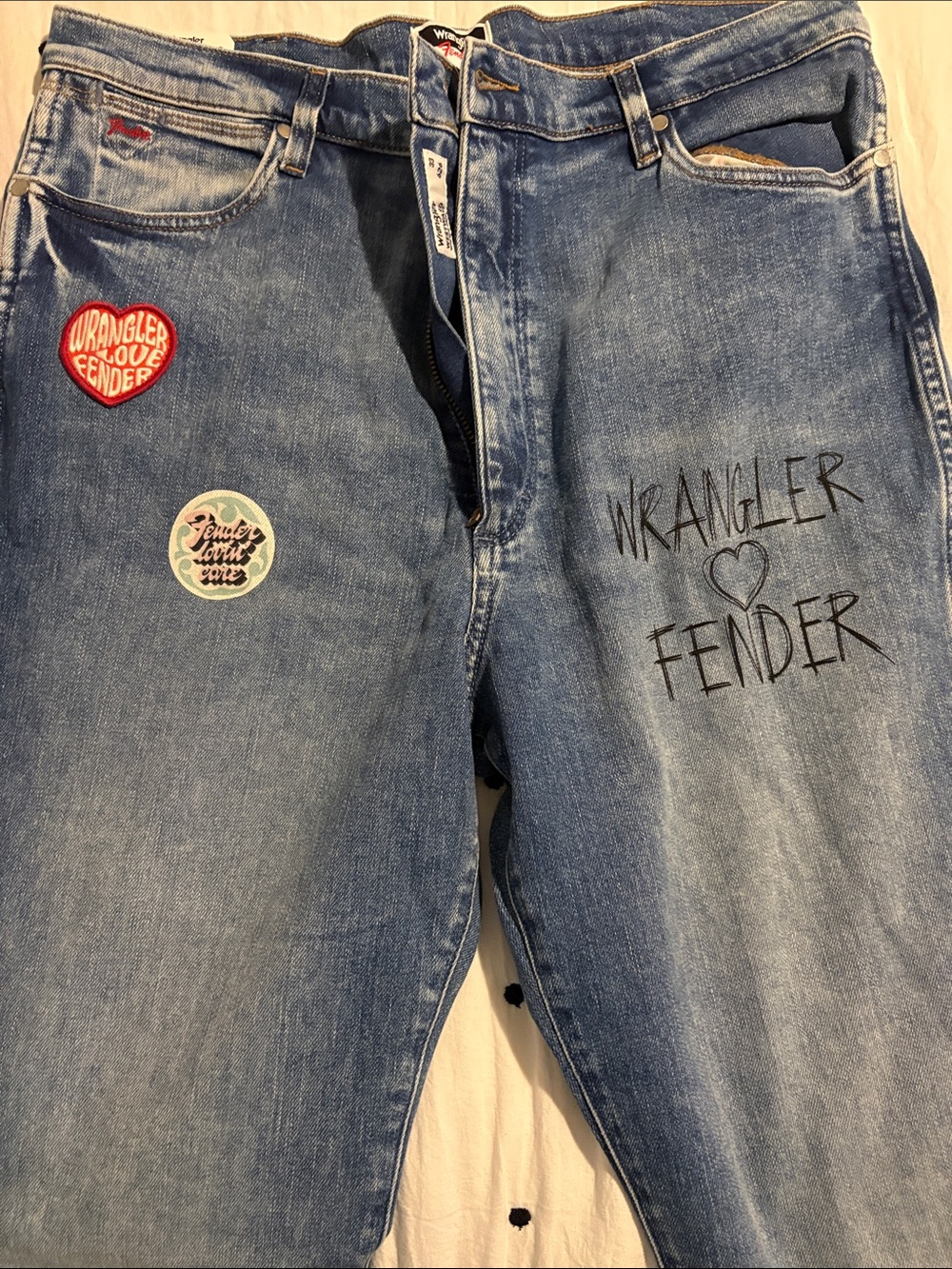 Woman’s Wrangler Fender Blue Jeans with Heart Patch & script
